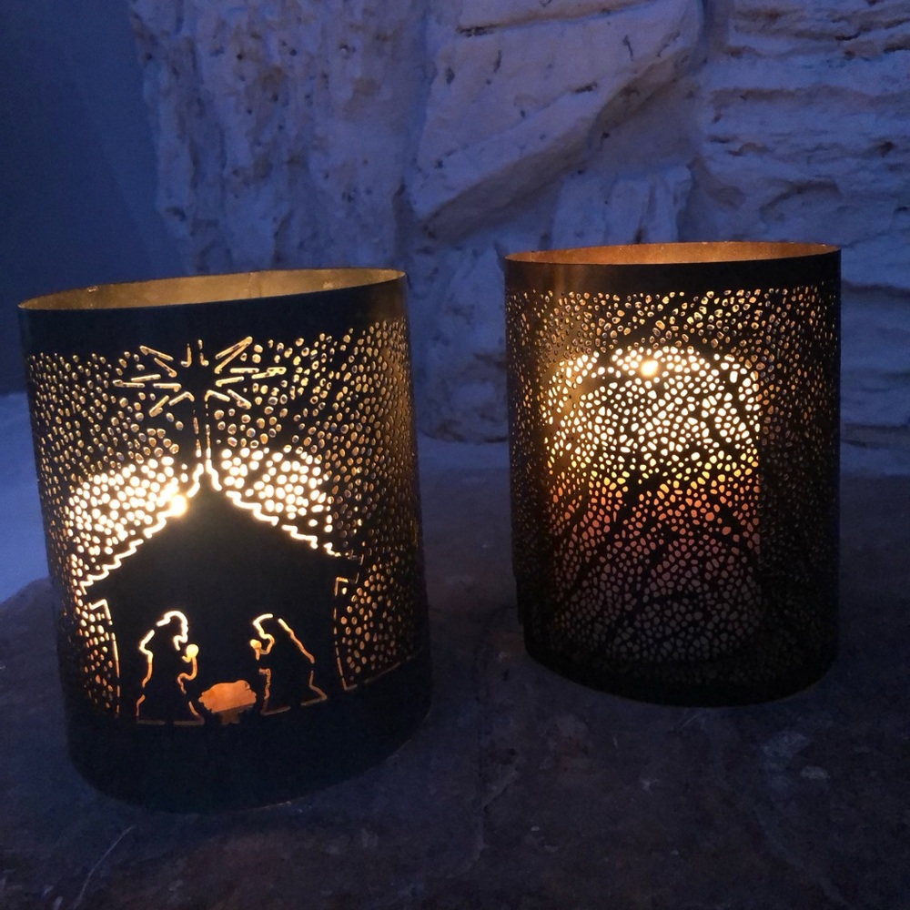Scentsy Black Wrap Duo - Chickadee and Nativity